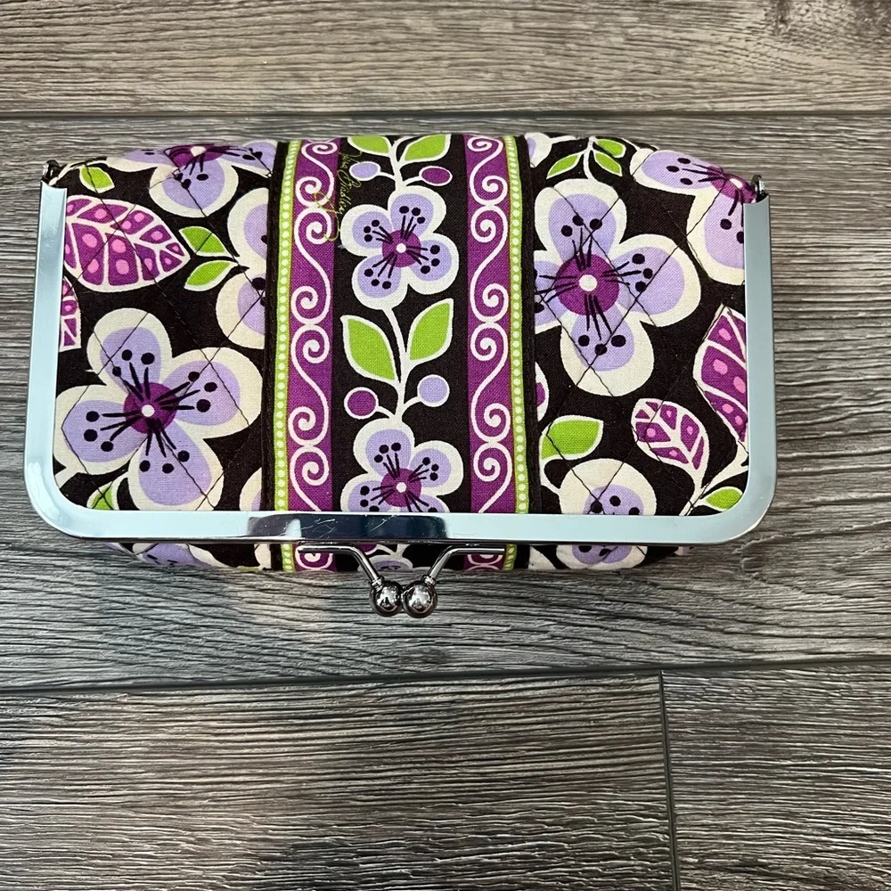 Vera Bradley cosmetic bag - Picture 1 of 4